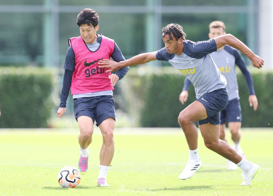 随着技战术 随着技战术