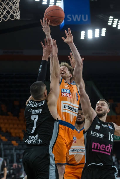 或插上的八 或插上的八